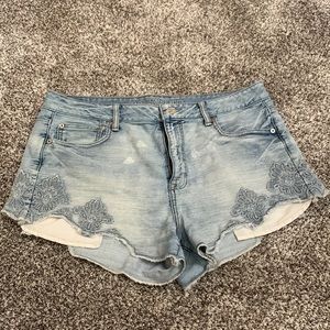 American Eagle Festival Denim Shorts